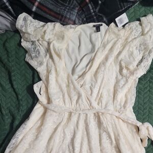 Torrid Topshop Ivory Lace Wrap Dress